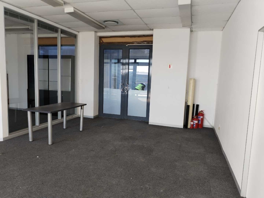 To Let commercial Property for Rent in Sanddrift Western Cape